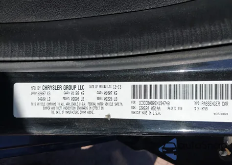 2014 Chrysler 200 Lx z USA, uszkodzony, nr VIN 1C3CCBAB0EN194740